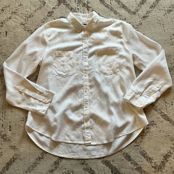 Abercrombie & Fitch Other - Abercrombie & Fitch White Button Up Large